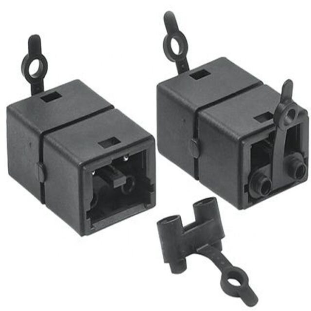 Detail of black LBB 4417/00 POF end connector