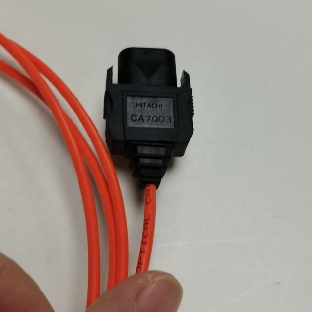 CA7003 connector and orange fiber