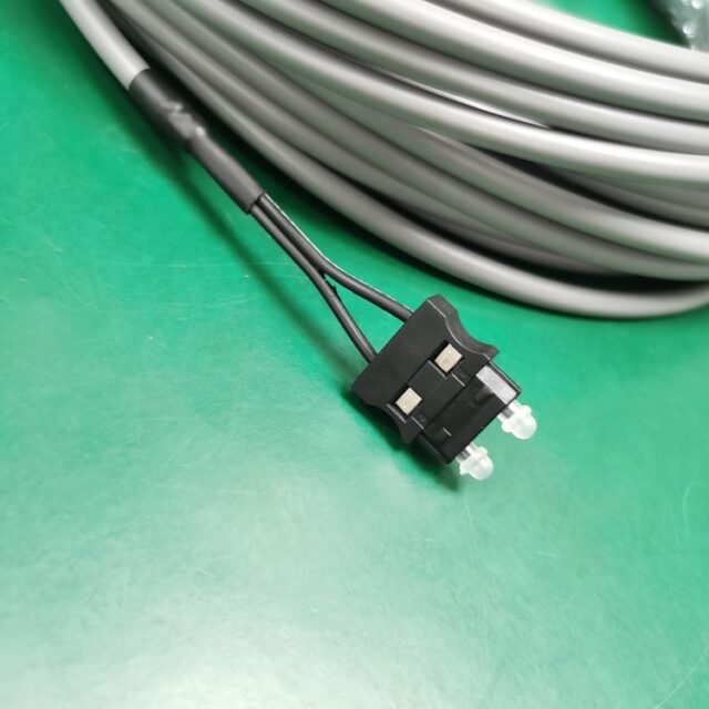 MR-J3 servo fiber cable view