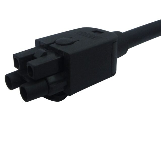 LBB 4416 installation network cable with LBB 4417 connectors fitted