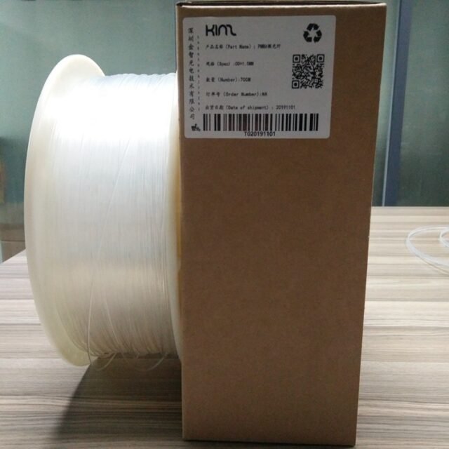 Detail of clear Mitsubishi Eska SK-60 end-glow PMMA fiber