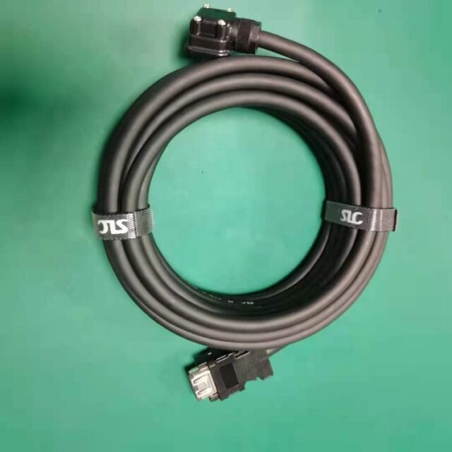 MR-J3ENCBL5M-A1-L connector