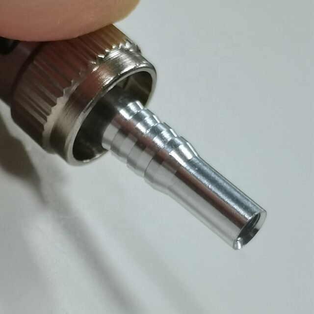 Pair of ST connectors with boots