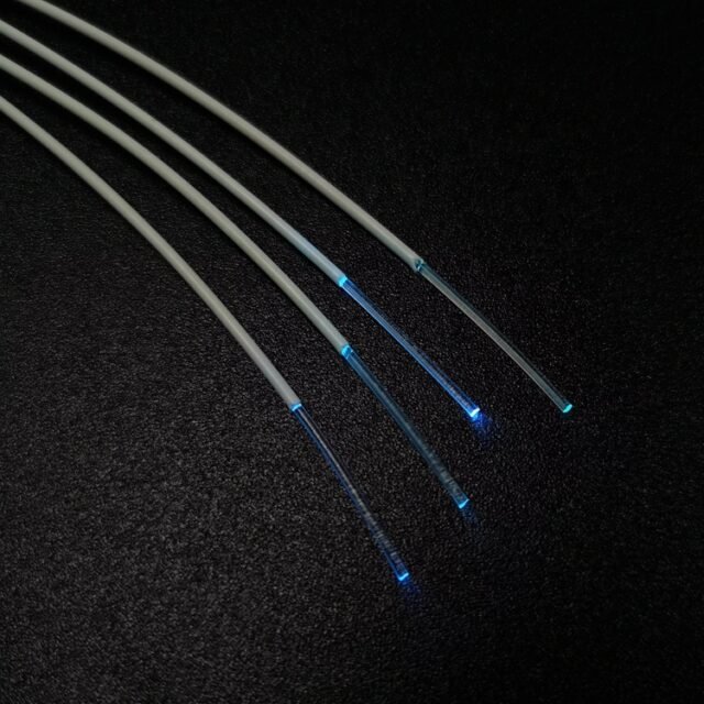 Single white 1.35mm cable in a loop