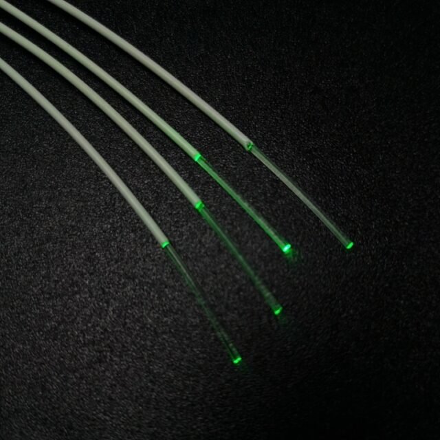 End view showing fiber under white jacket